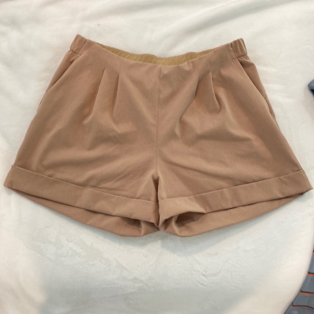 Lululemon casual shorts
